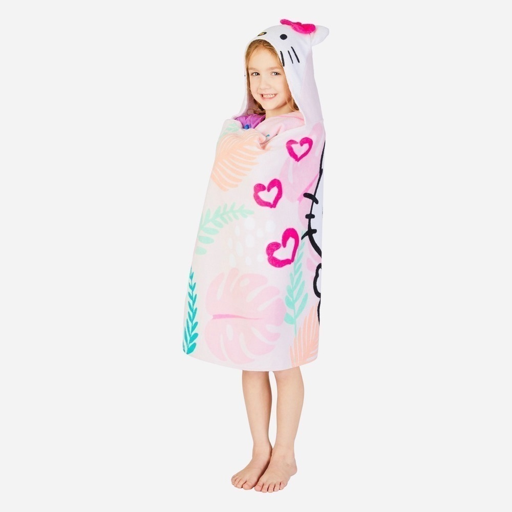 Hello Kitty Girl's Monstera Leaf Hooded Bath Towel